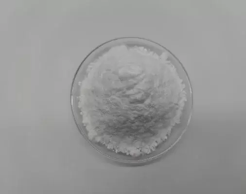 白色結晶粉末アルブチンの美白効果